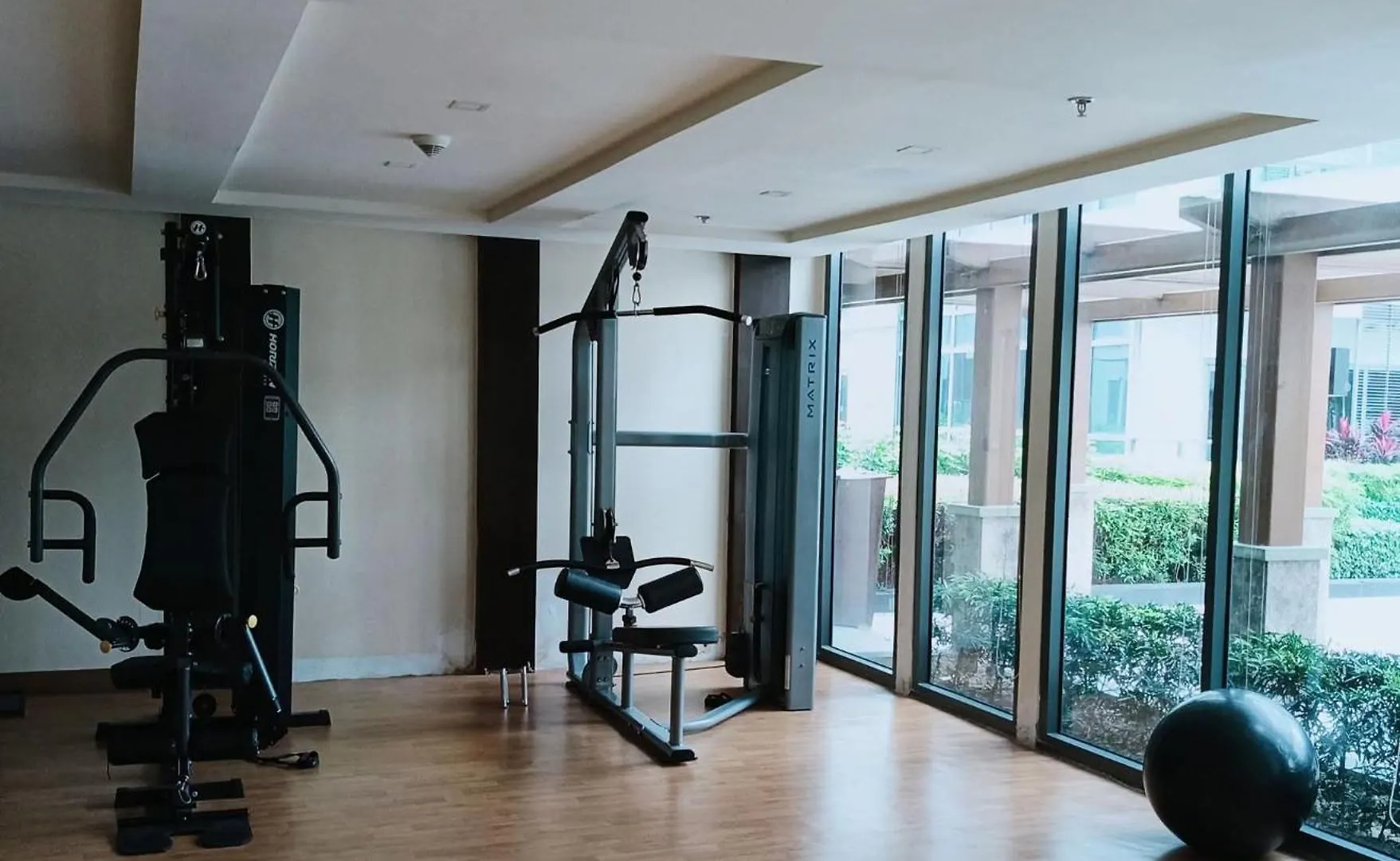 Apartment Cozy Condotel Across Naia Terminal 3 Manila